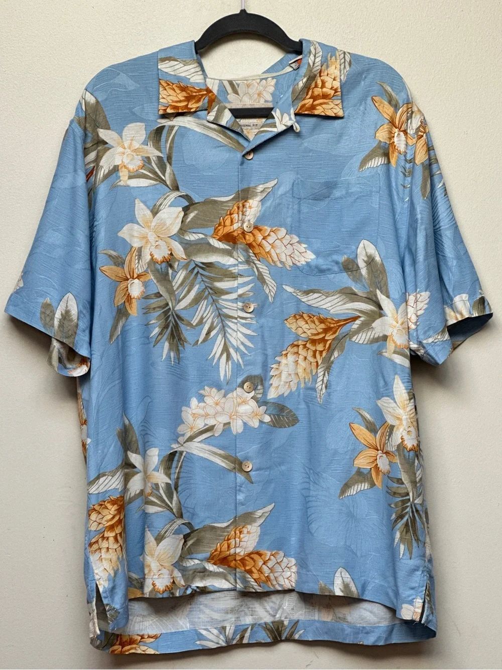 Tommy Bahama Silk Hawaiian Camp Shirt Blue Tropical Floral Men’s Large